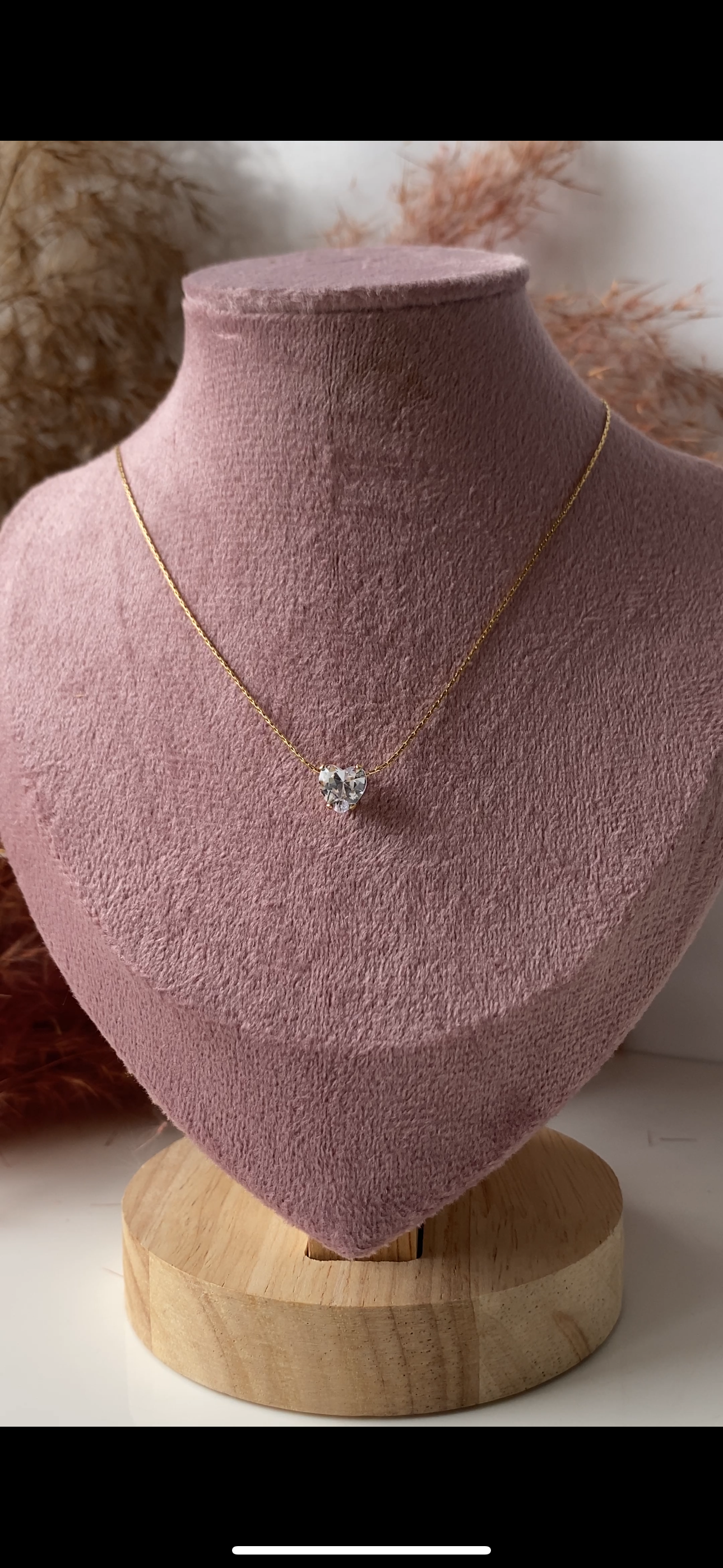 Rose necklace