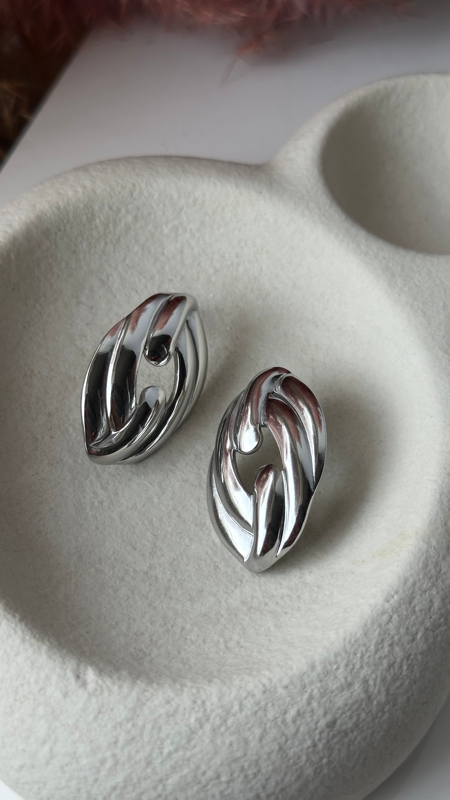 Earring