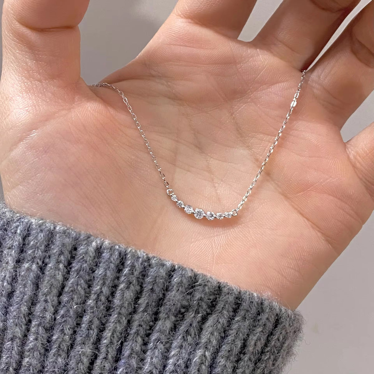 Mireya silver necklace