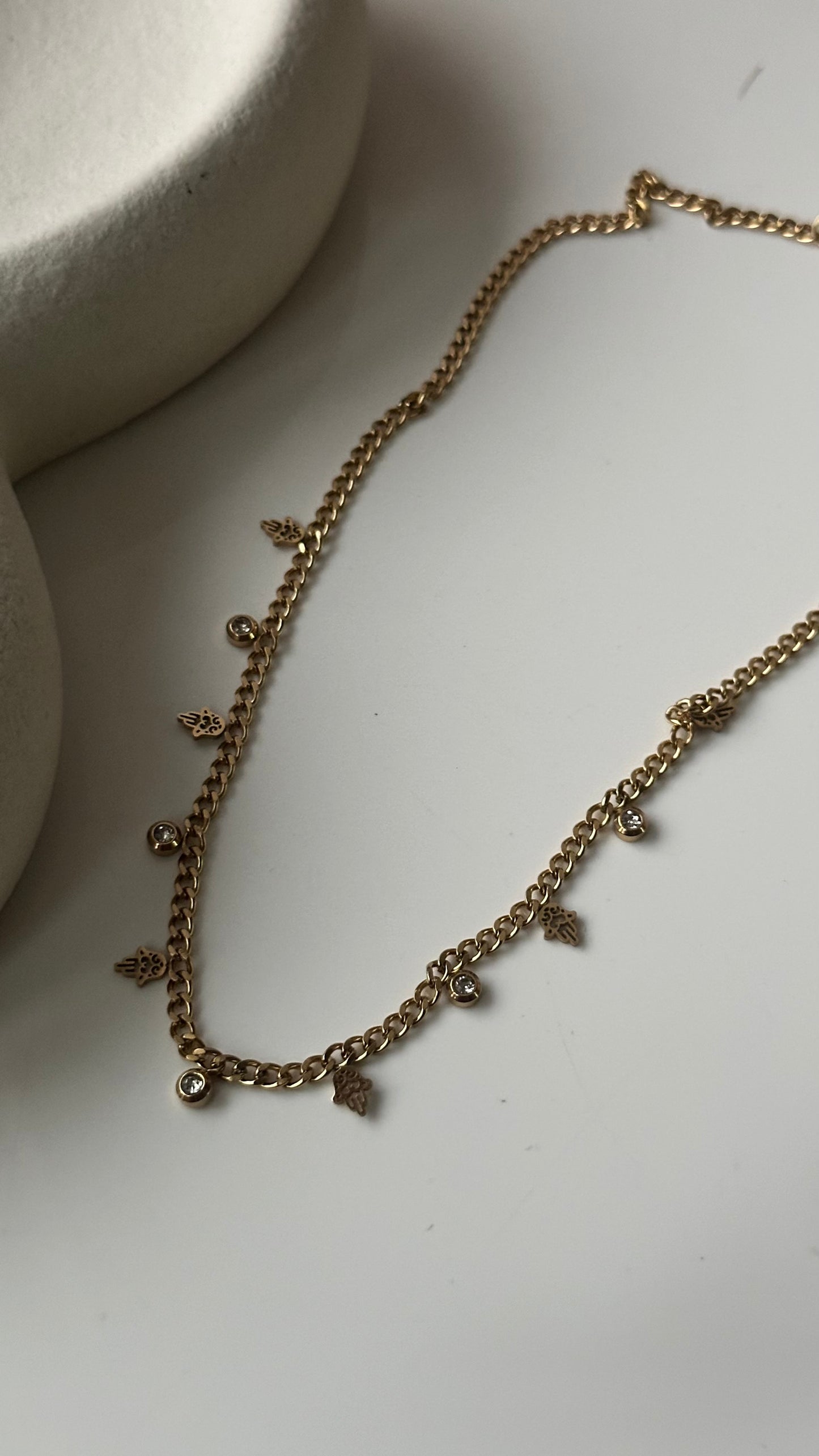 Elise - gold necklace 🪬
