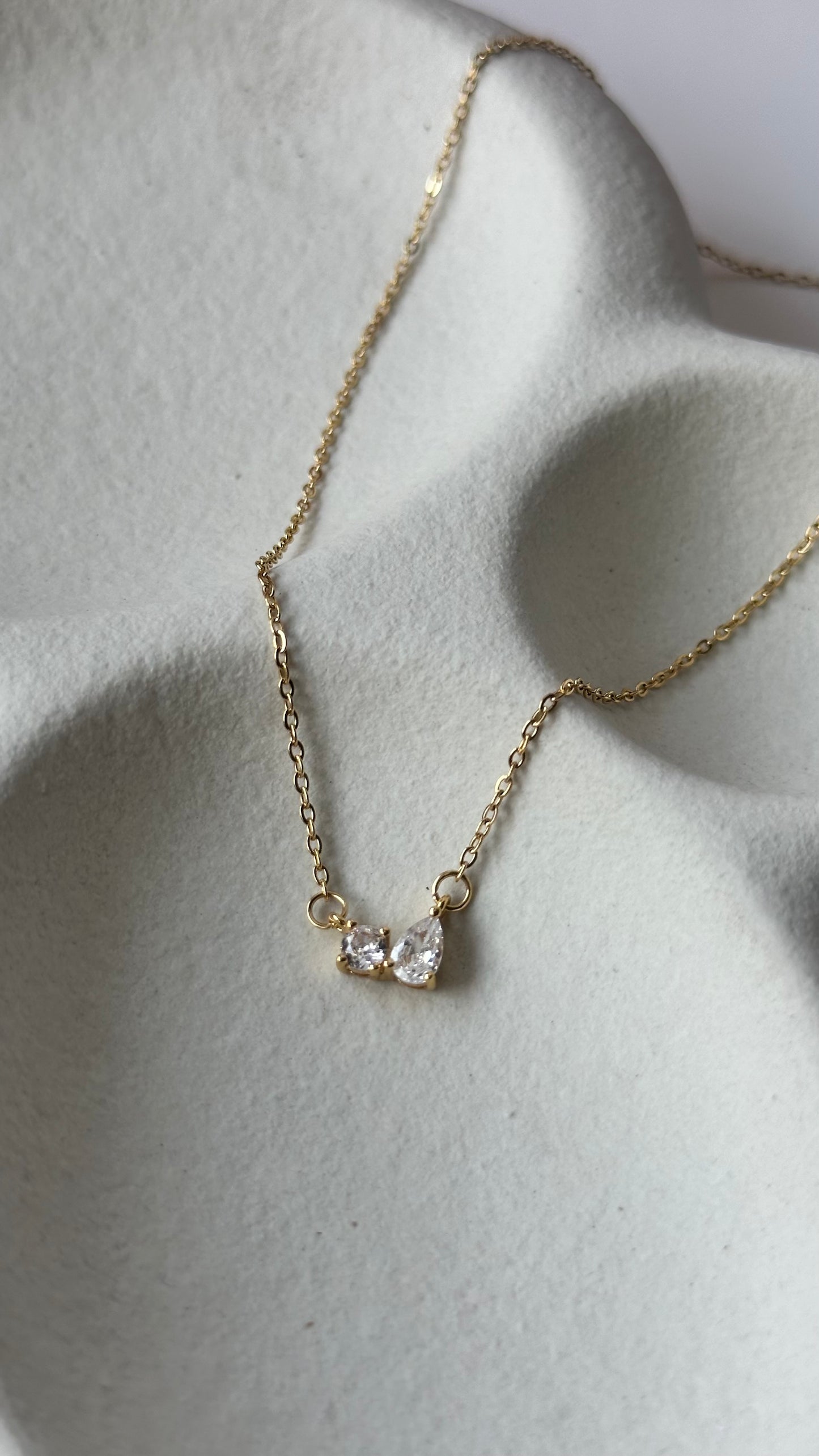 Minimal necklace - gold
