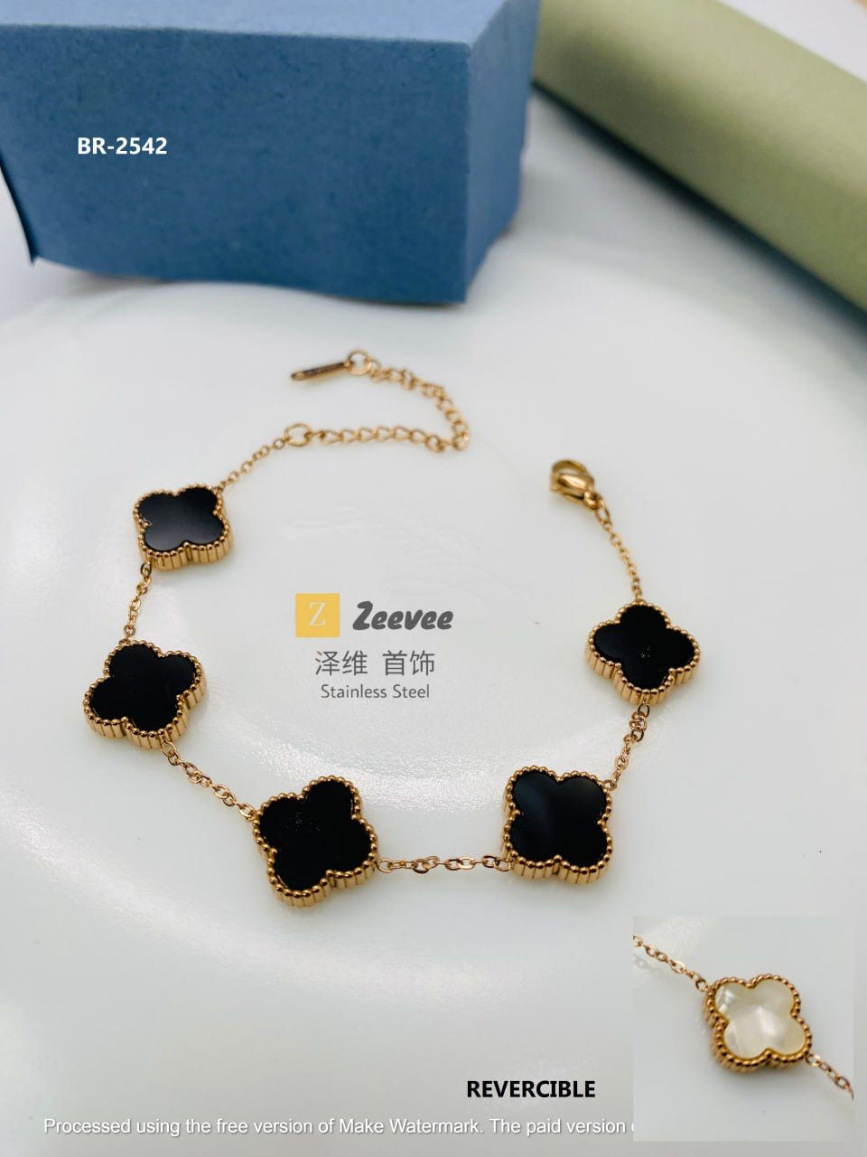 Clover bracelet gold reversible