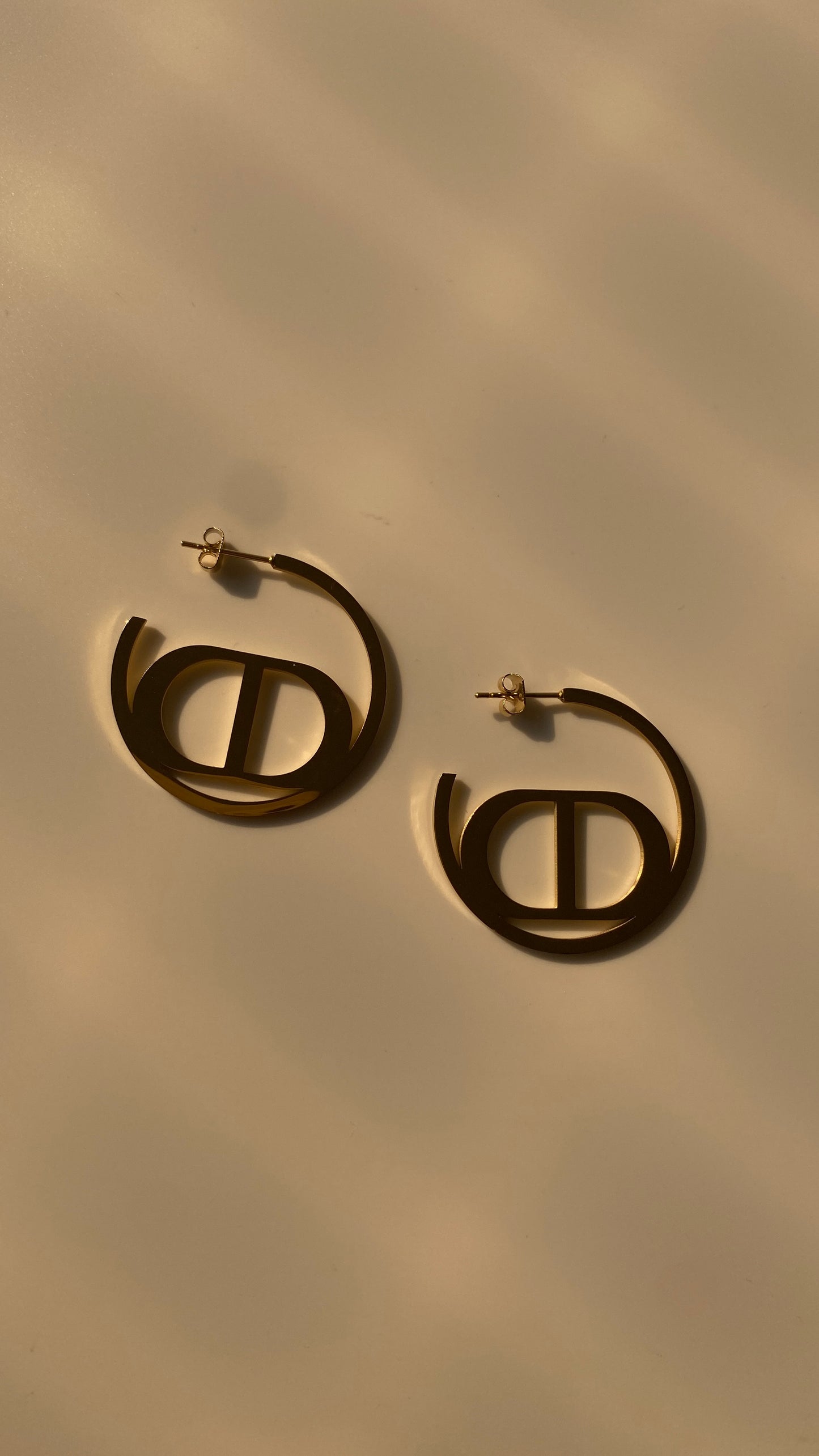 Leah hoops