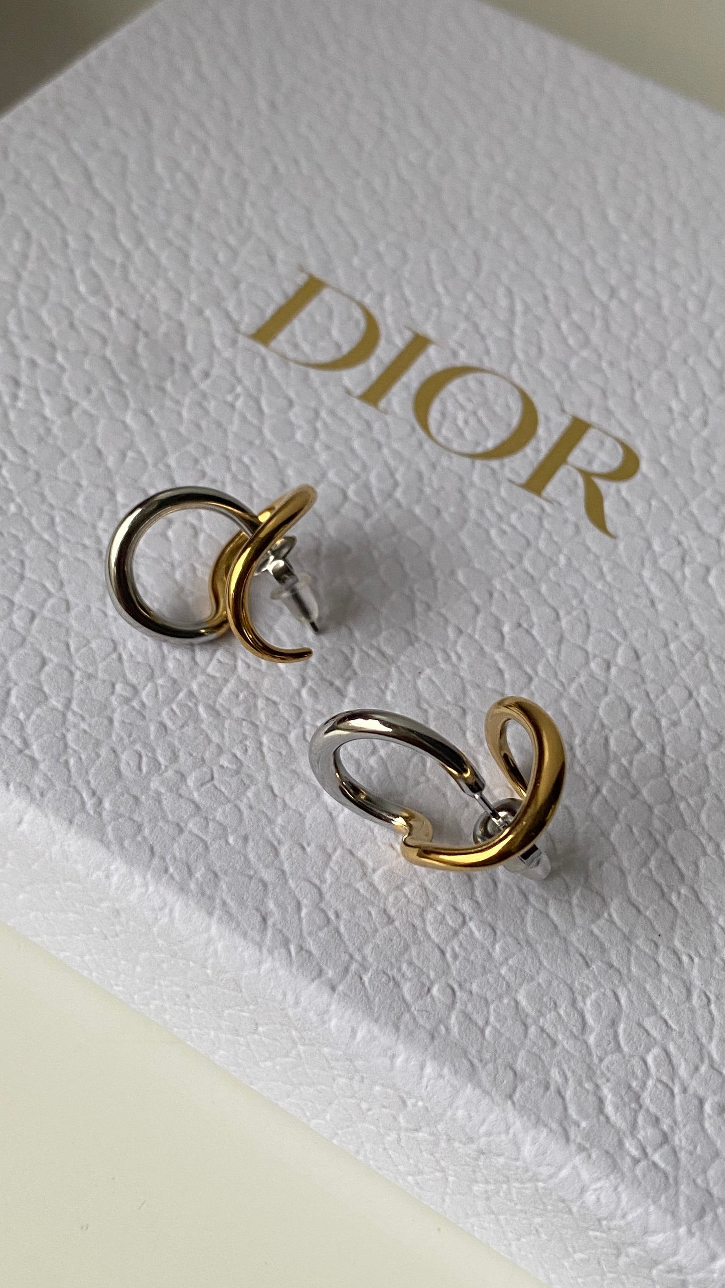 Earring