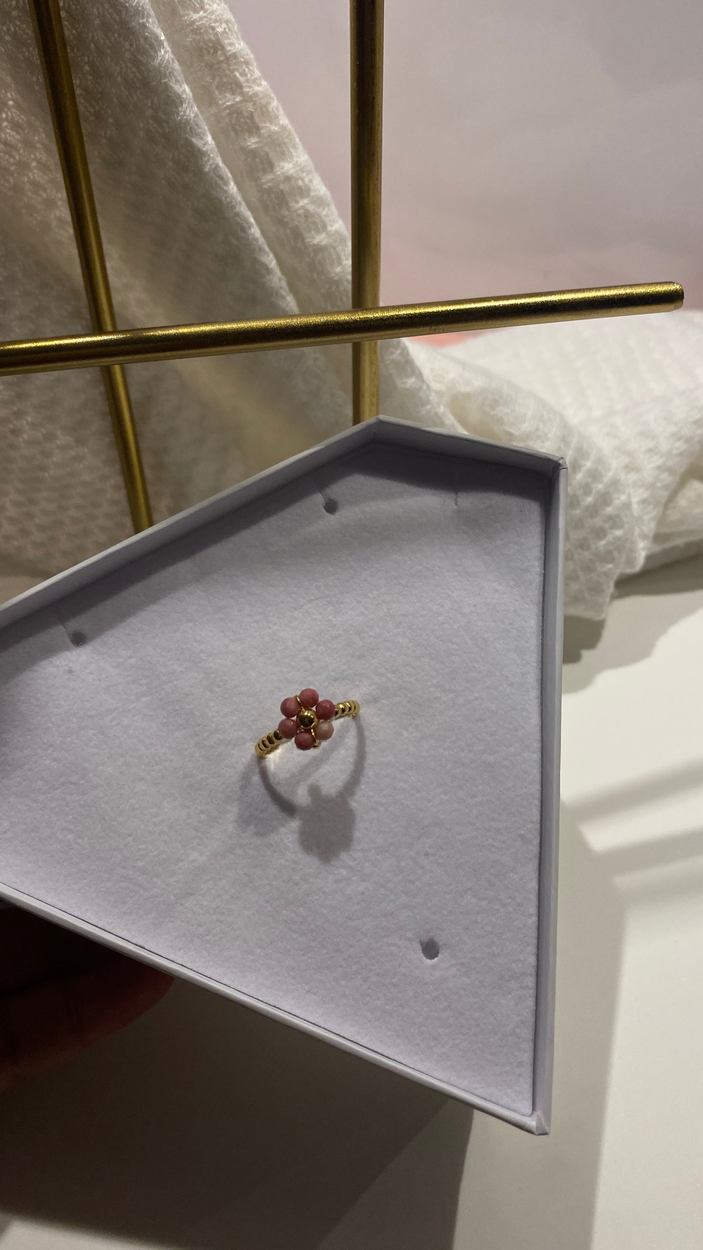 Daisy ring