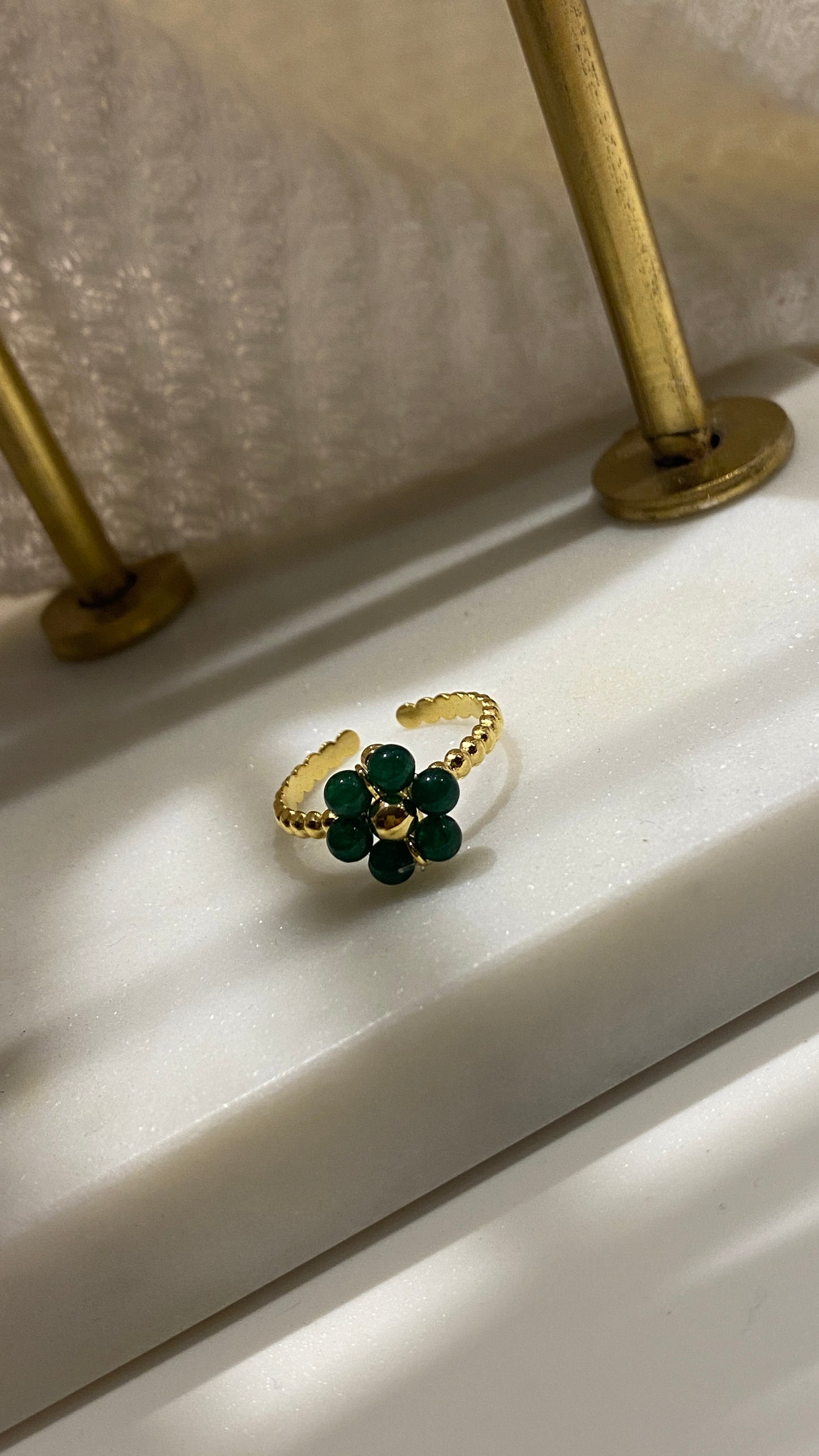 Daisy ring