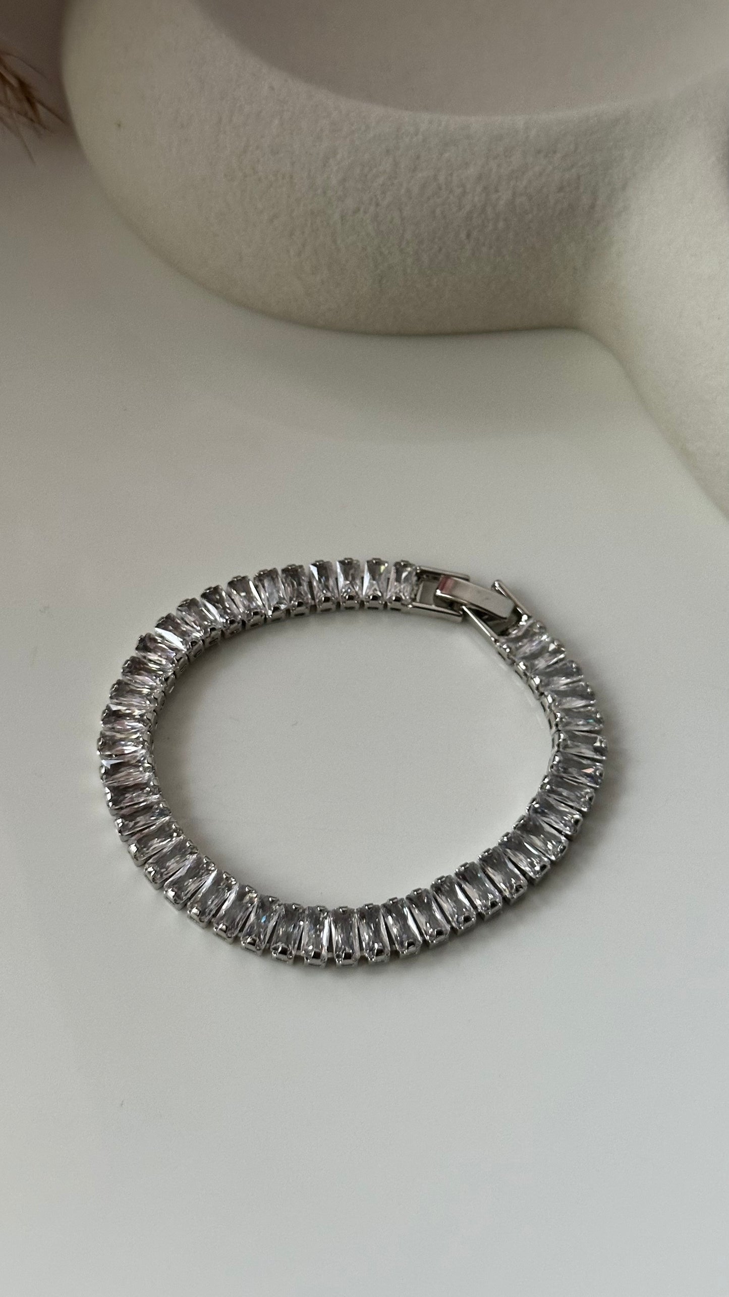 Minimal tennis Bracelet