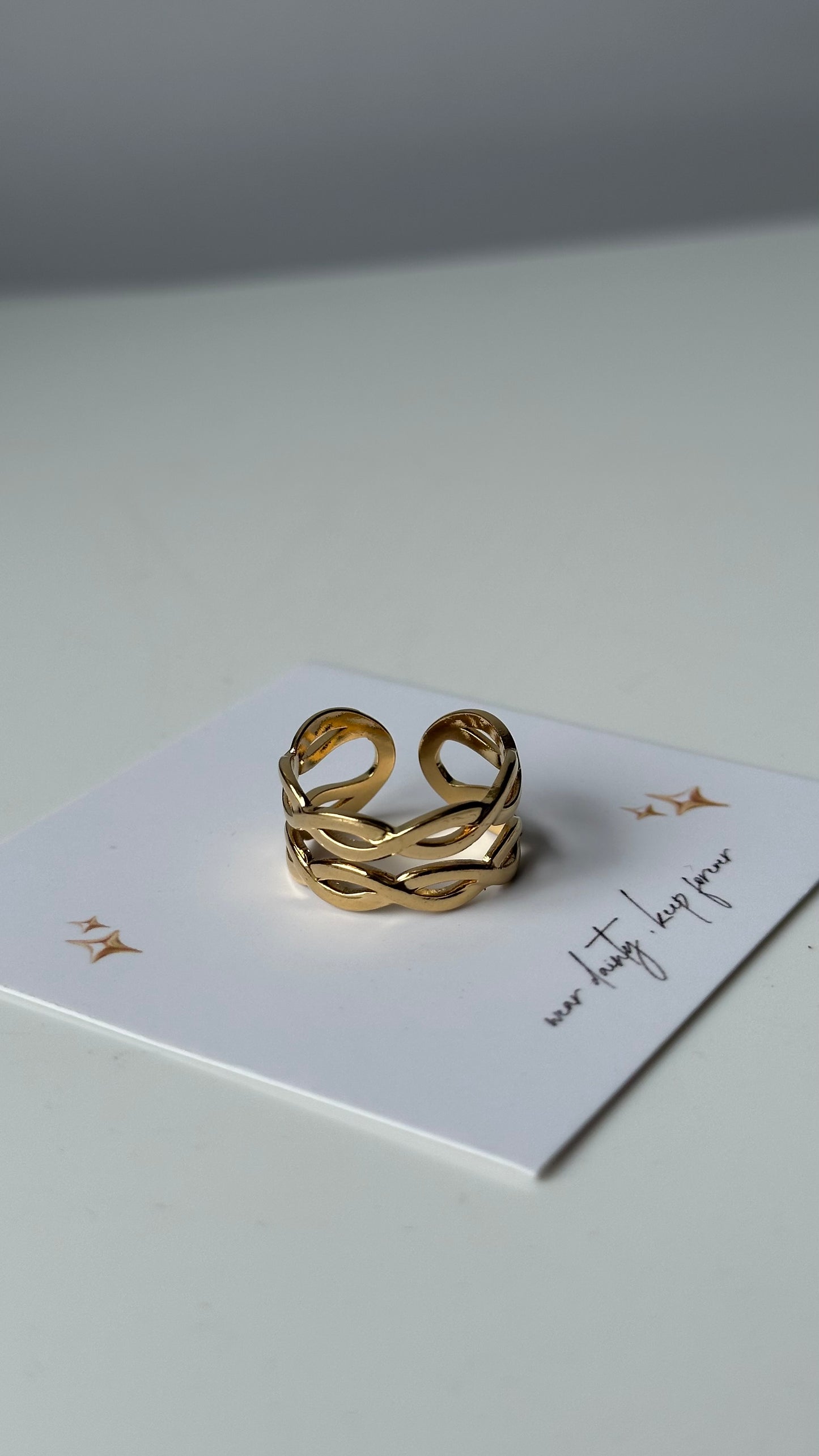 Gaia ring