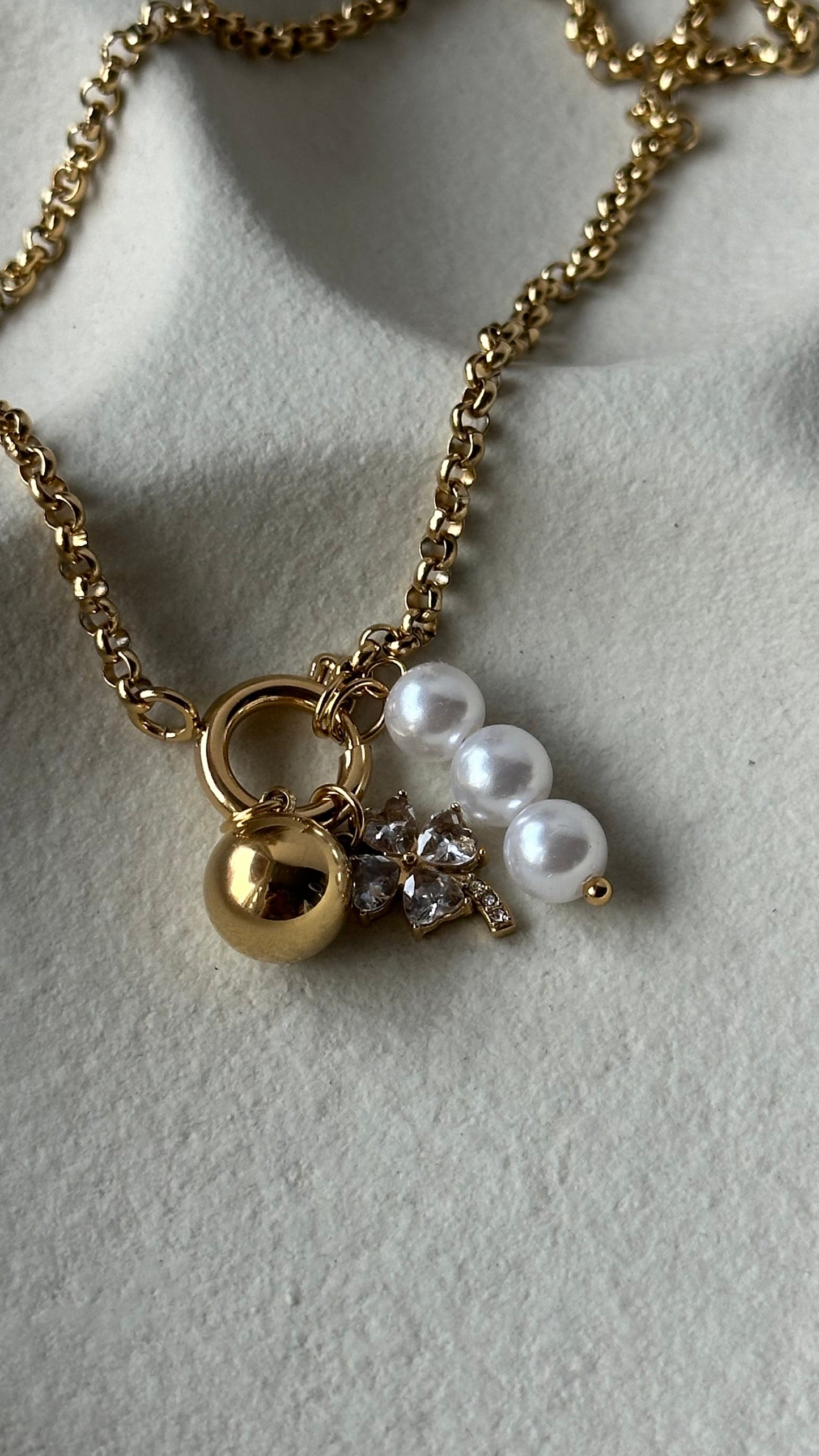 Charm necklace - belle