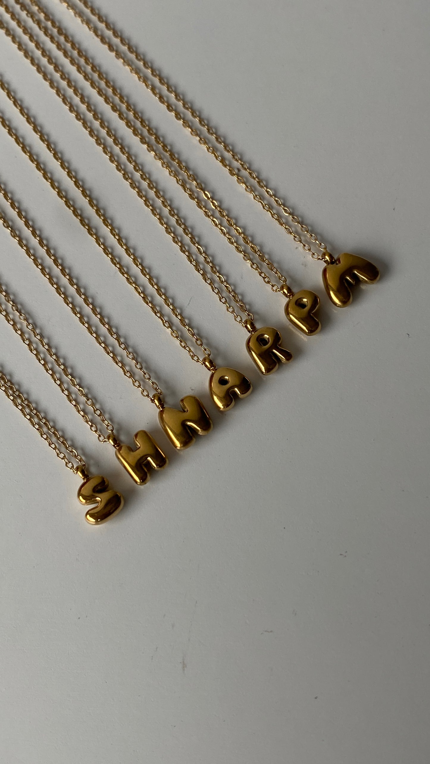 Initial necklace 2.0