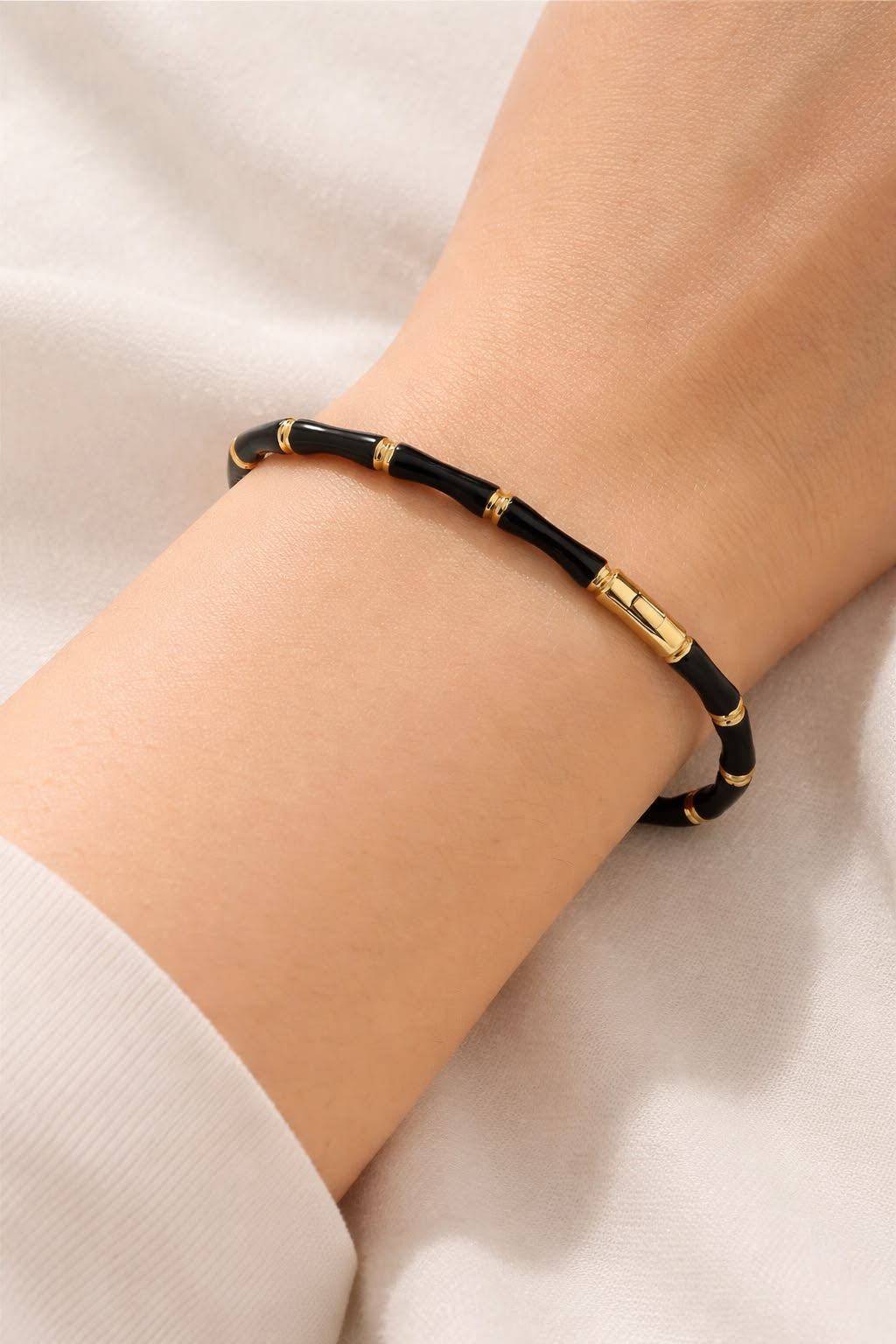 Black bamboo bracelet