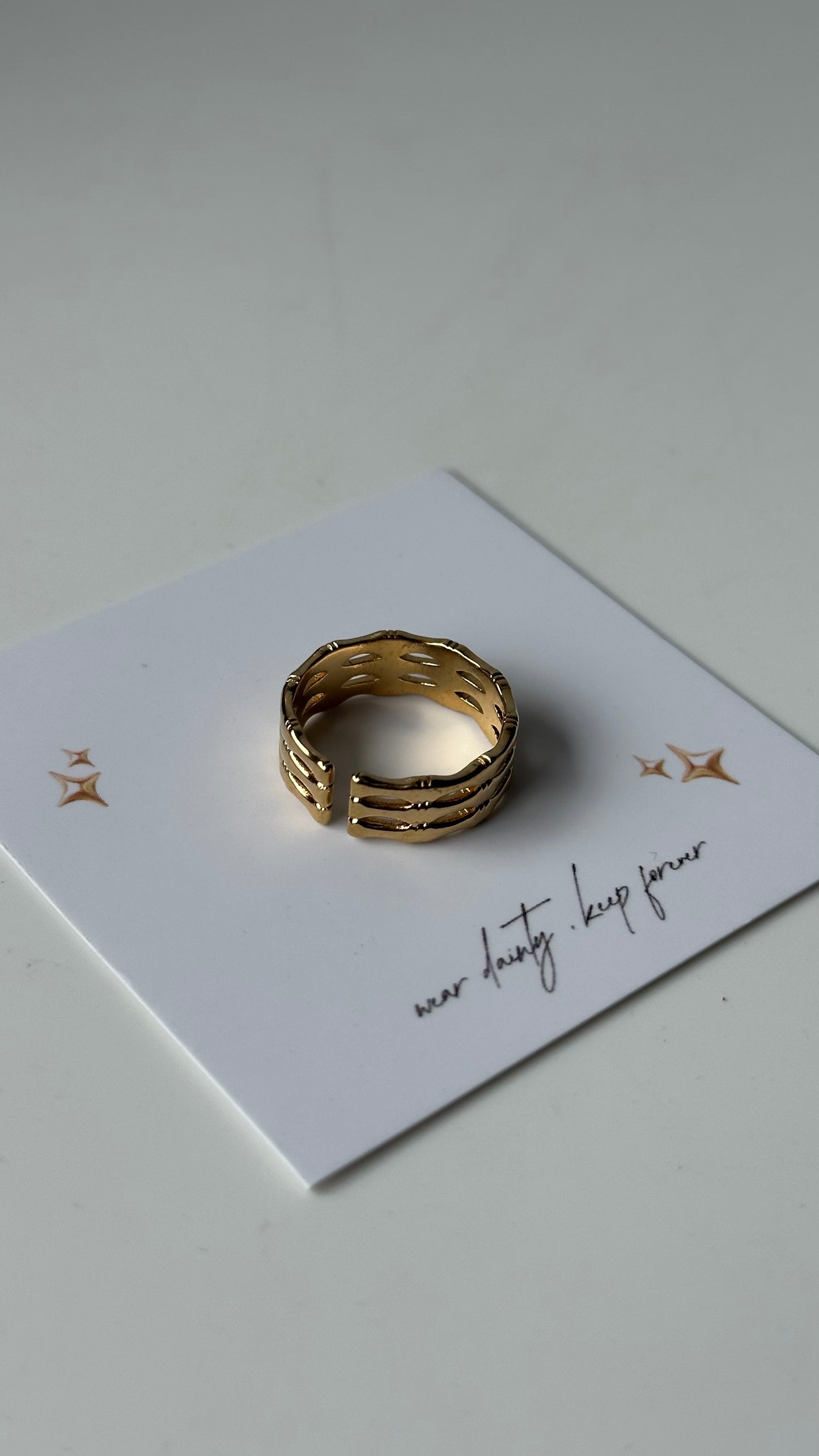 Lilith ring