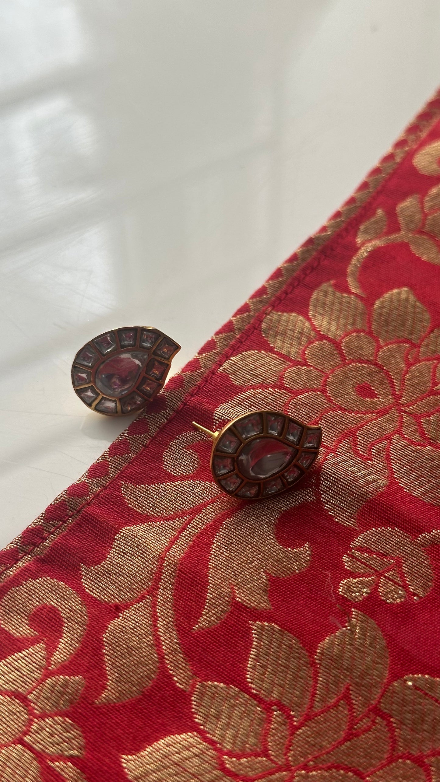 Anika studs