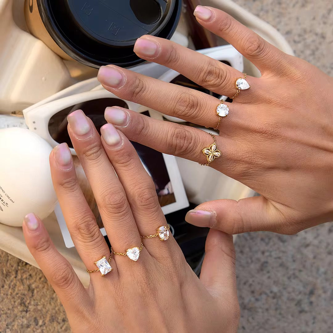Bella heart ring