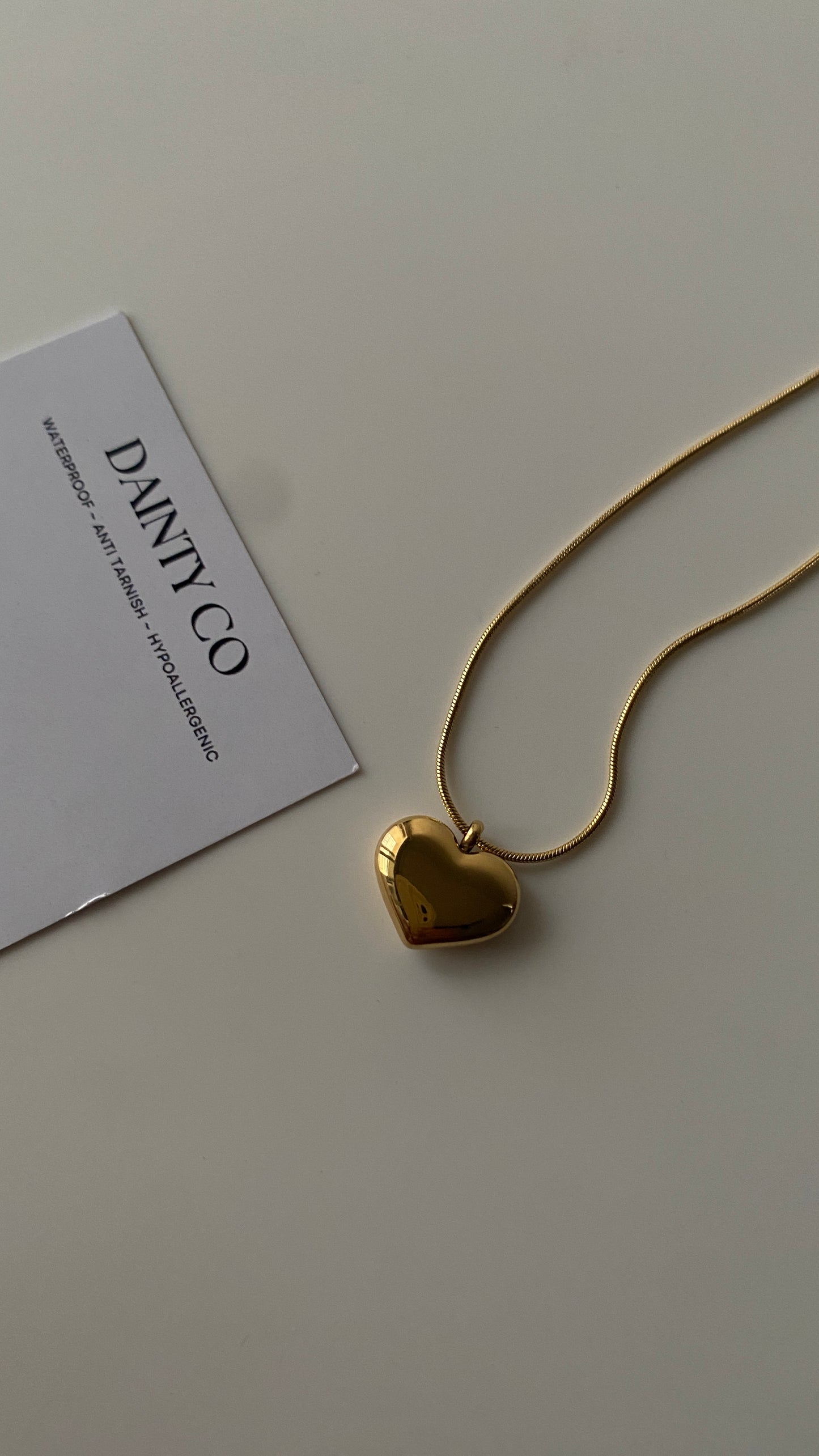 Damin necklace