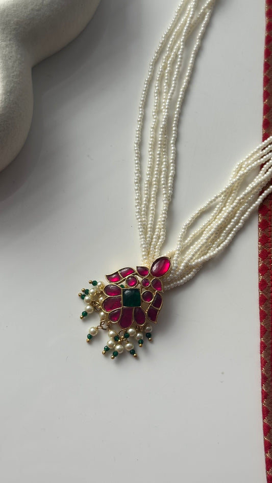 Aarini Pearl Kundan Necklace