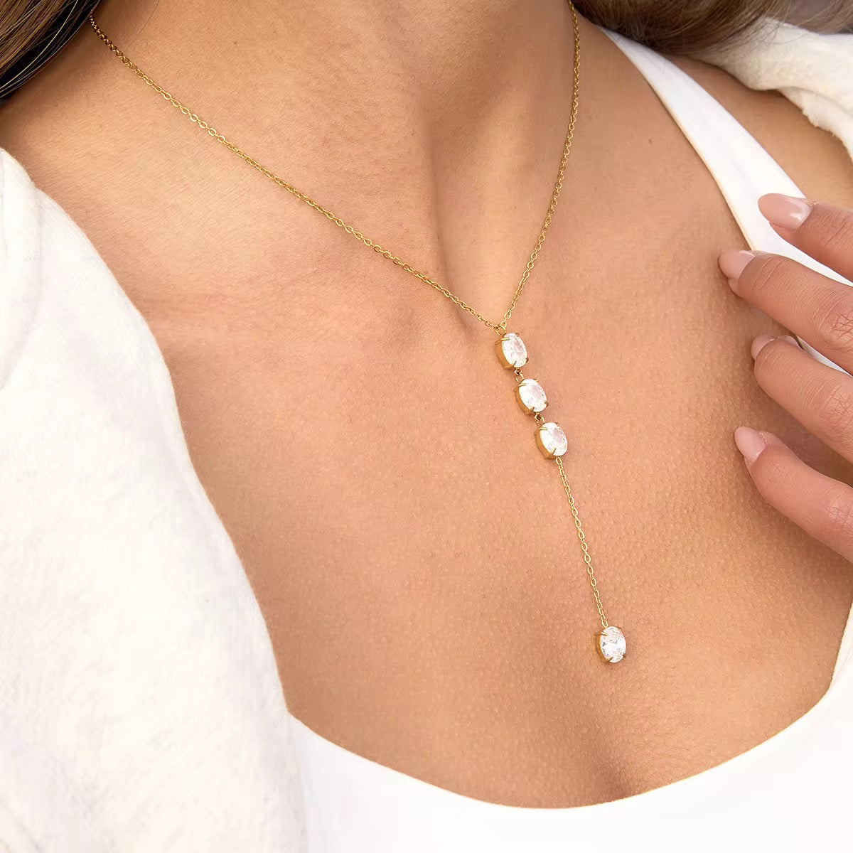 Mimo Y necklace