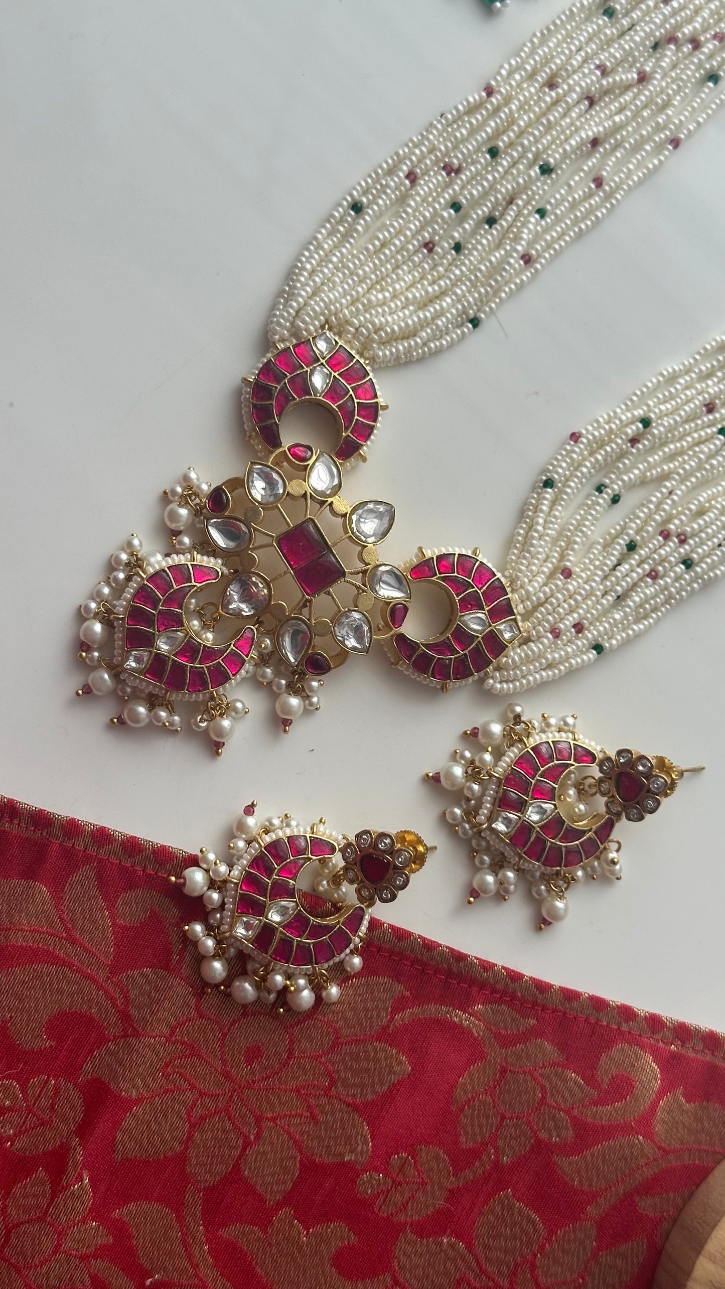 Mehr Noor Jadau Haar Set