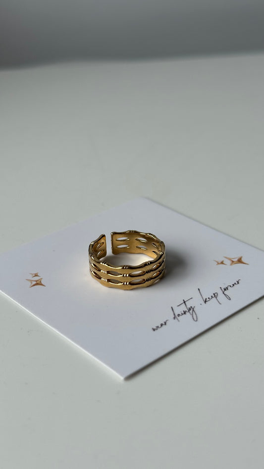 Lilith ring
