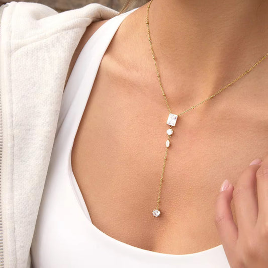 Cici Y necklace