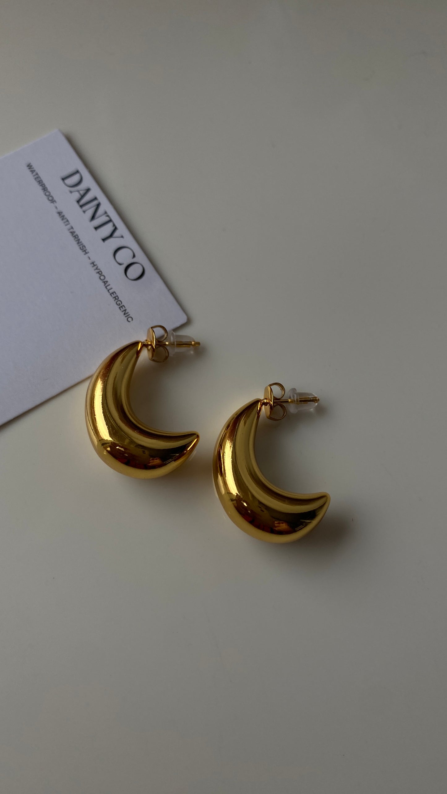 Cliya Earrings