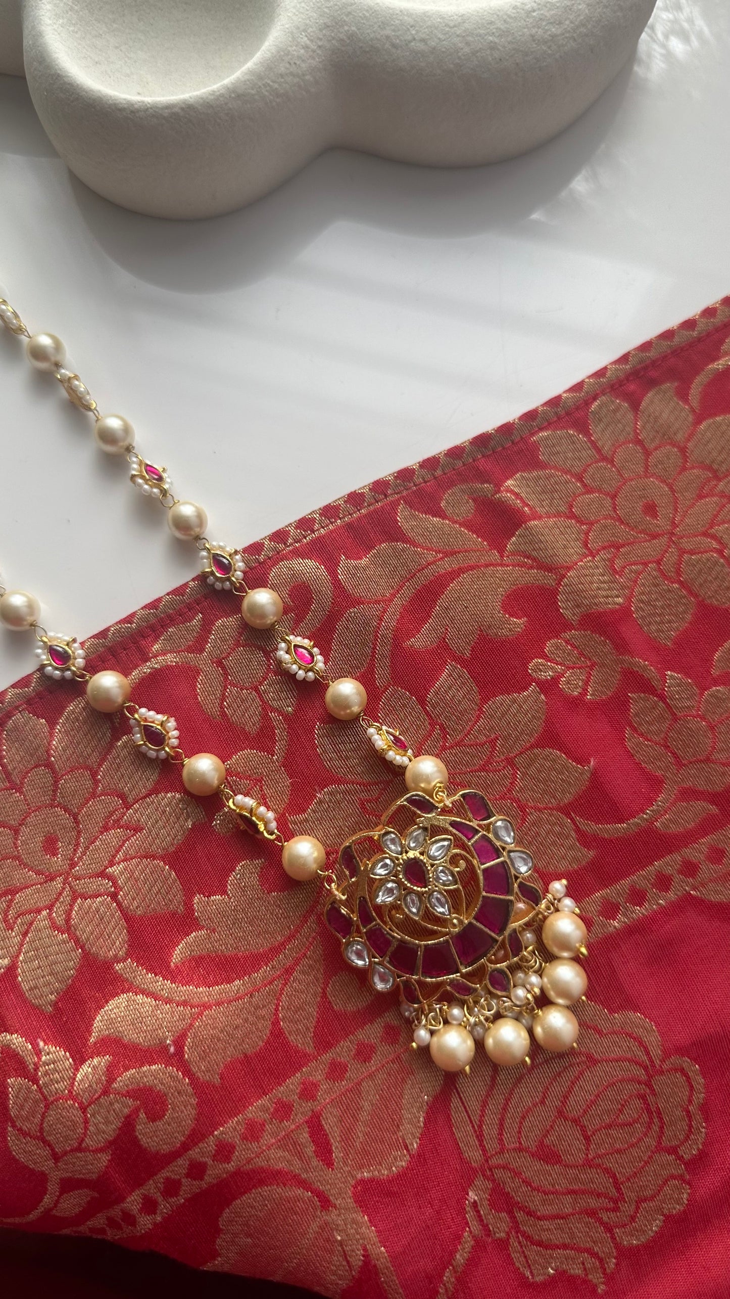 Meherika Kundan necklace