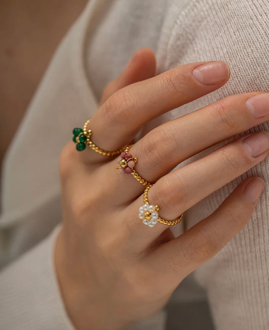 Daisy ring